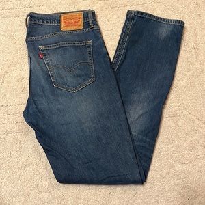 Levi 541 Athletic Fit 34x38 Jeans
